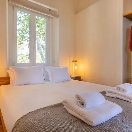 Monte Train Station - Seaside Apartment Estoril