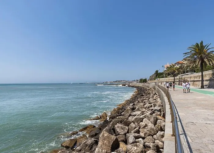 Monte Train Station - Seaside